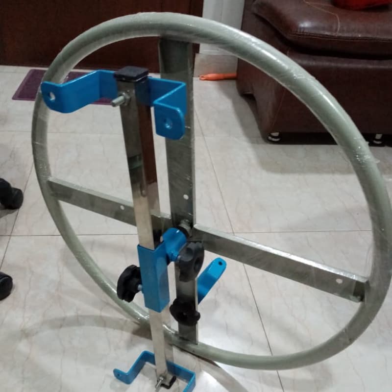 Shoulder wheel